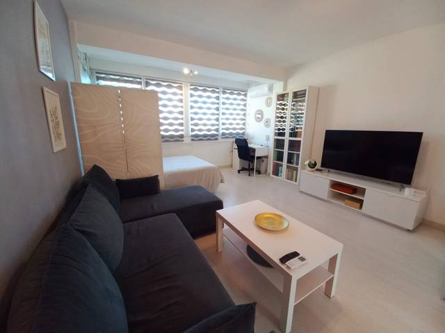 Estudio en Alquiler en La Colina