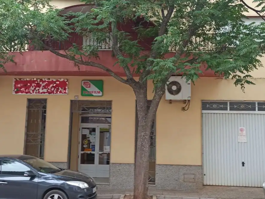 Local comercial en venda a Riera 3