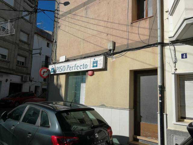 Local comercial en Alquiler en N/A en La Sénia