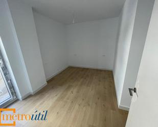 Bedroom of Flat for sale in Salamanca Capital  with Air Conditioner, Heating and Parquet flooring