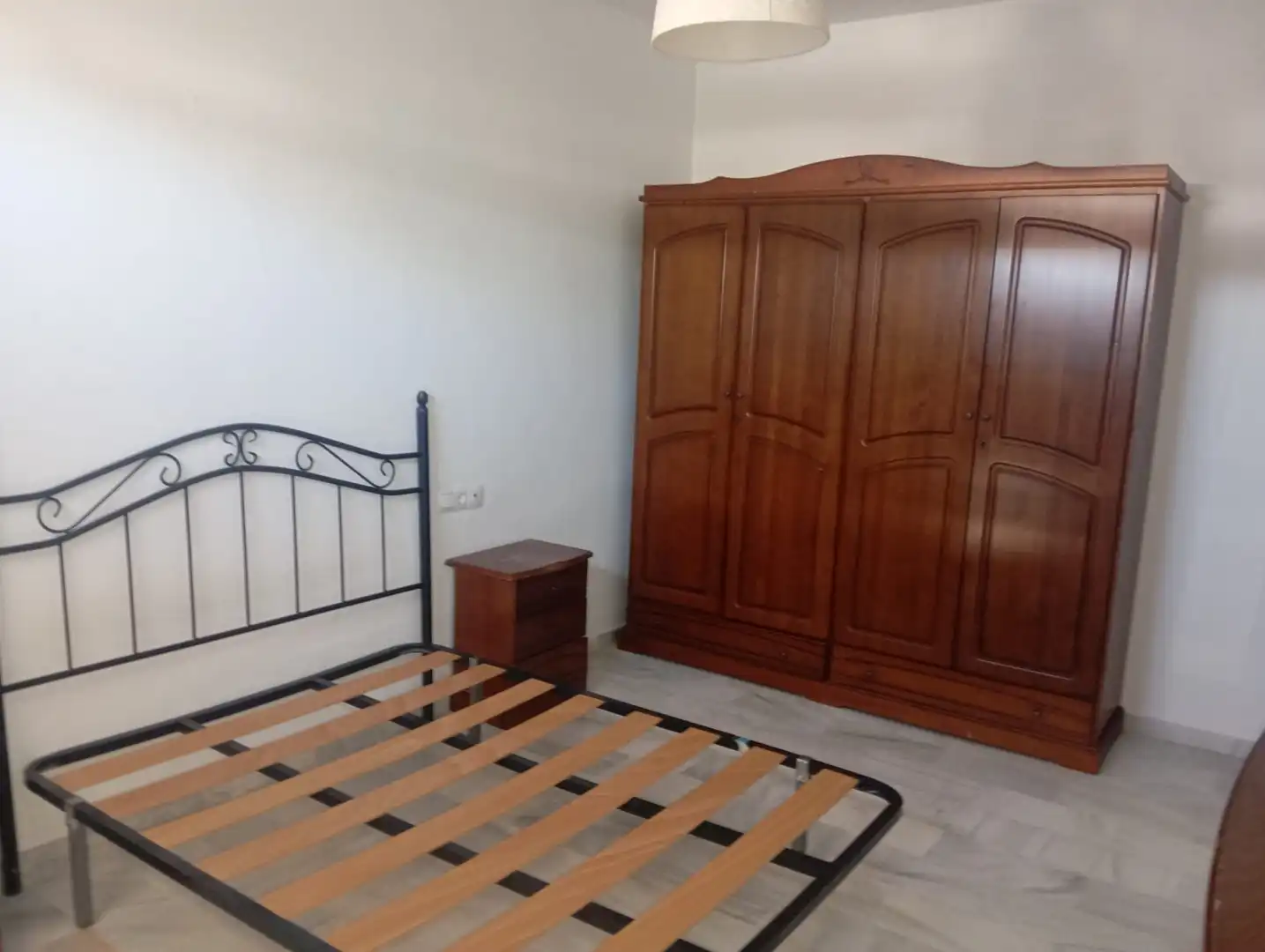 Bedroom of Detached homes for rent in Pilas  with Air Conditioner, Terrace and Washing machine