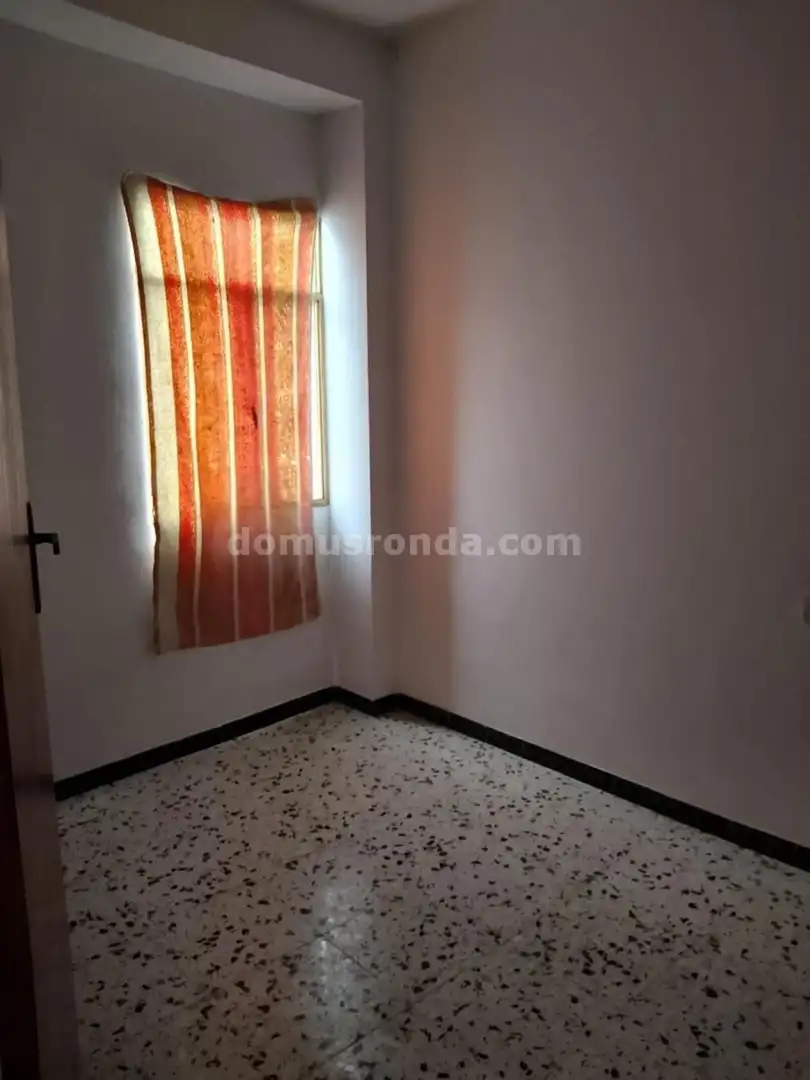 Dormitori de Casa o xalet en venda en Alcalá del Valle amb Terrassa i Traster