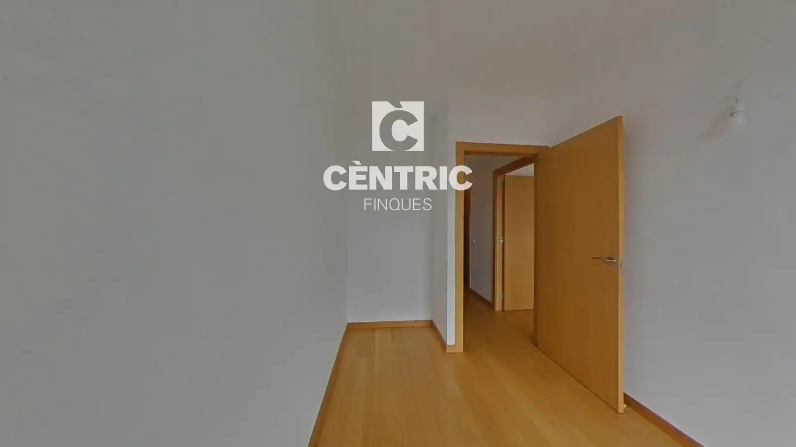 Flat for sale in Plaça Catalunya - Escola Industrial