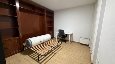 Foto 3 de Piso de alquiler en San Vicente - Las Úrsulas, Salamanca Capital