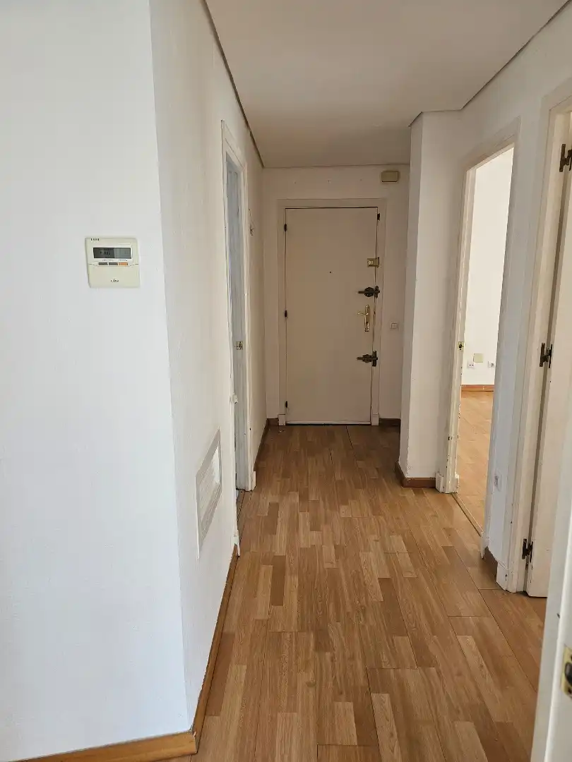Flat for sale in Sevilla  with Air Conditioner, Heating and Storage room