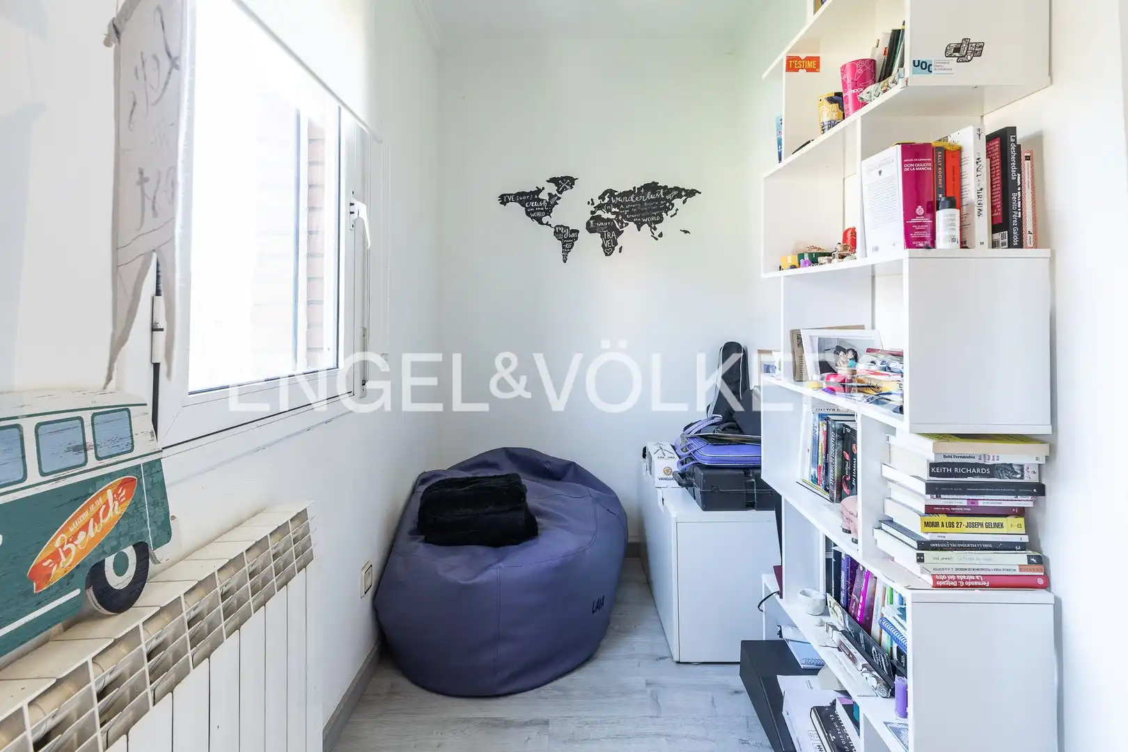 Living room of Houses for sale in Badalona  with Air Conditioner, Heating and Private garden