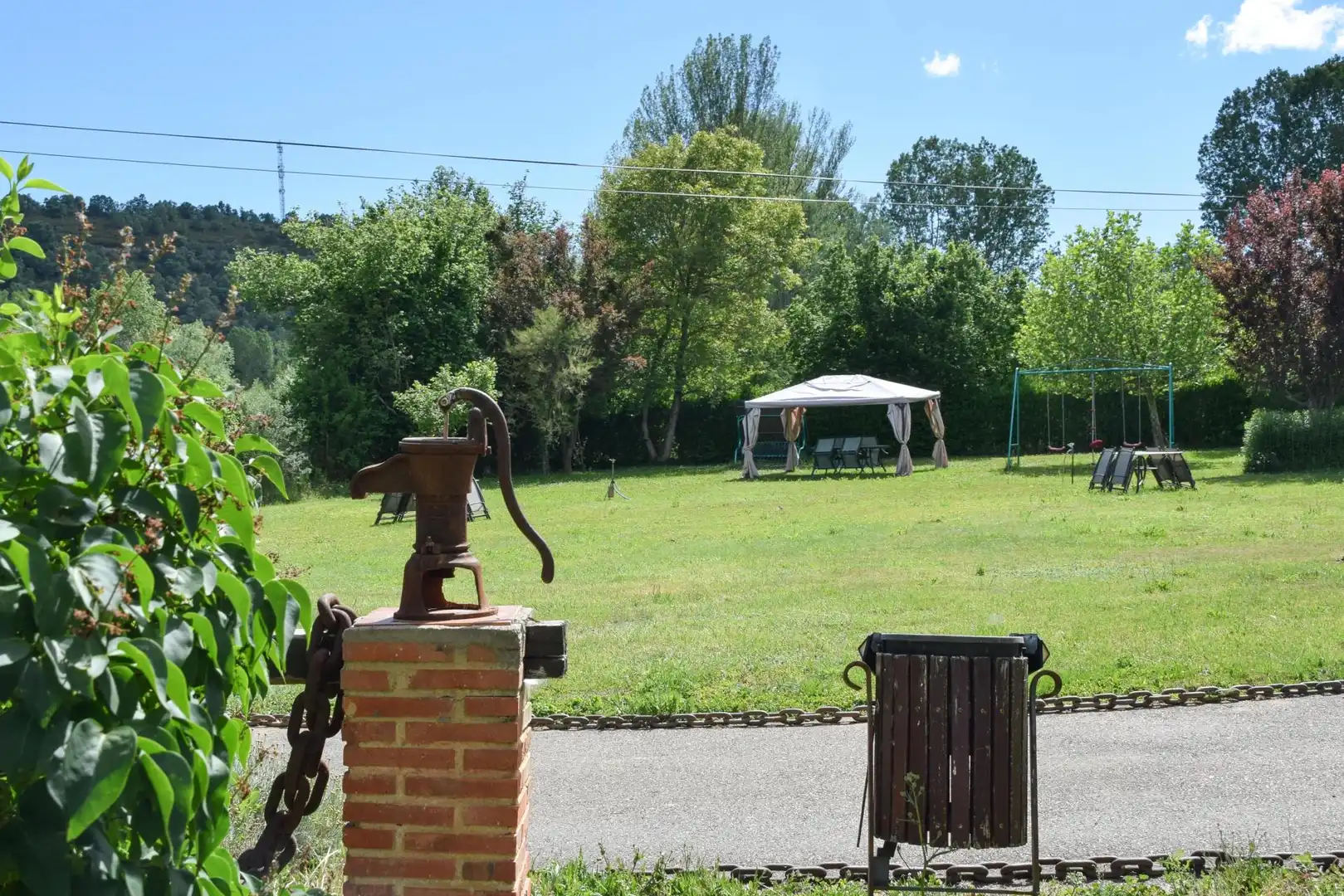 Jardí de Edifici en venda en Santa María de Ordás