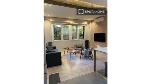 Photo 2 of Apartment to share in Ventas, Madrid