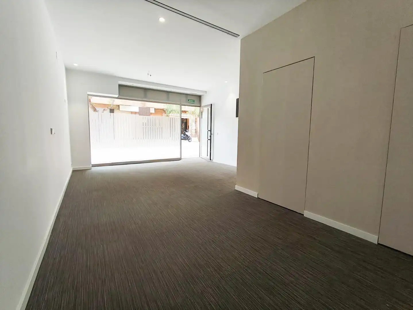 Geschaftsraum zur Miete in Plaza AL VEDAT, Zona Avenida al Vedat