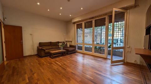 Foto 3 de Apartamento en venta en Lluis Sagnier, El Guinardó, Barcelona Capital
