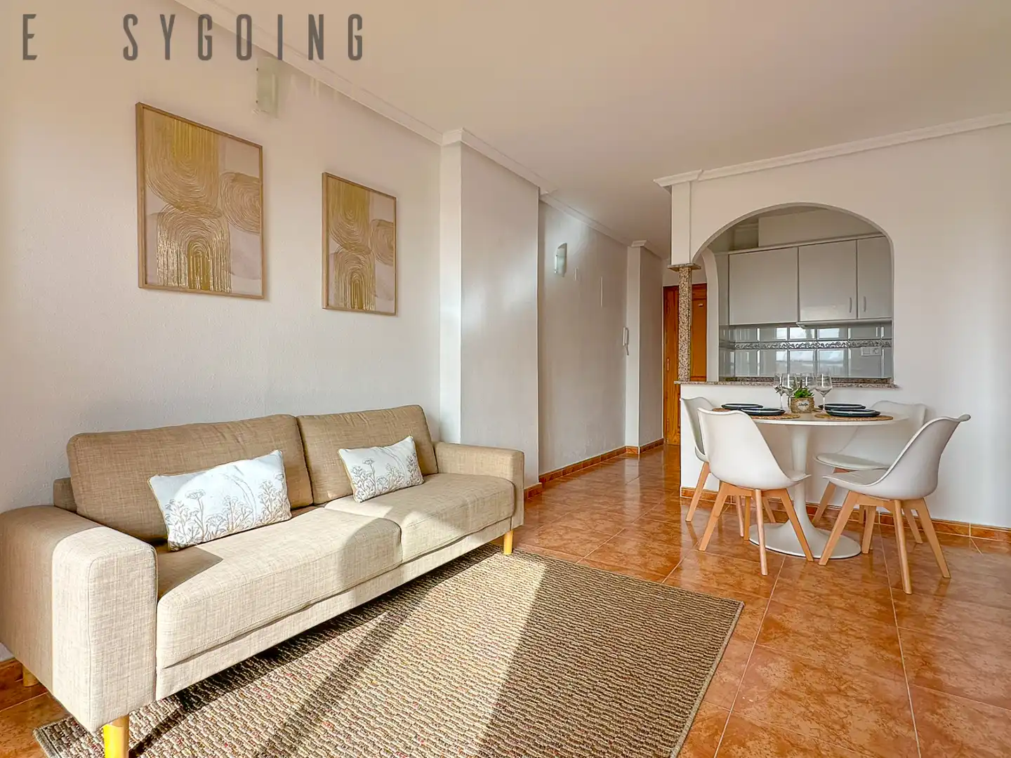 Sala de estar de Apartamento en venta en Torrevieja con Terraza y Piscina comunitaria