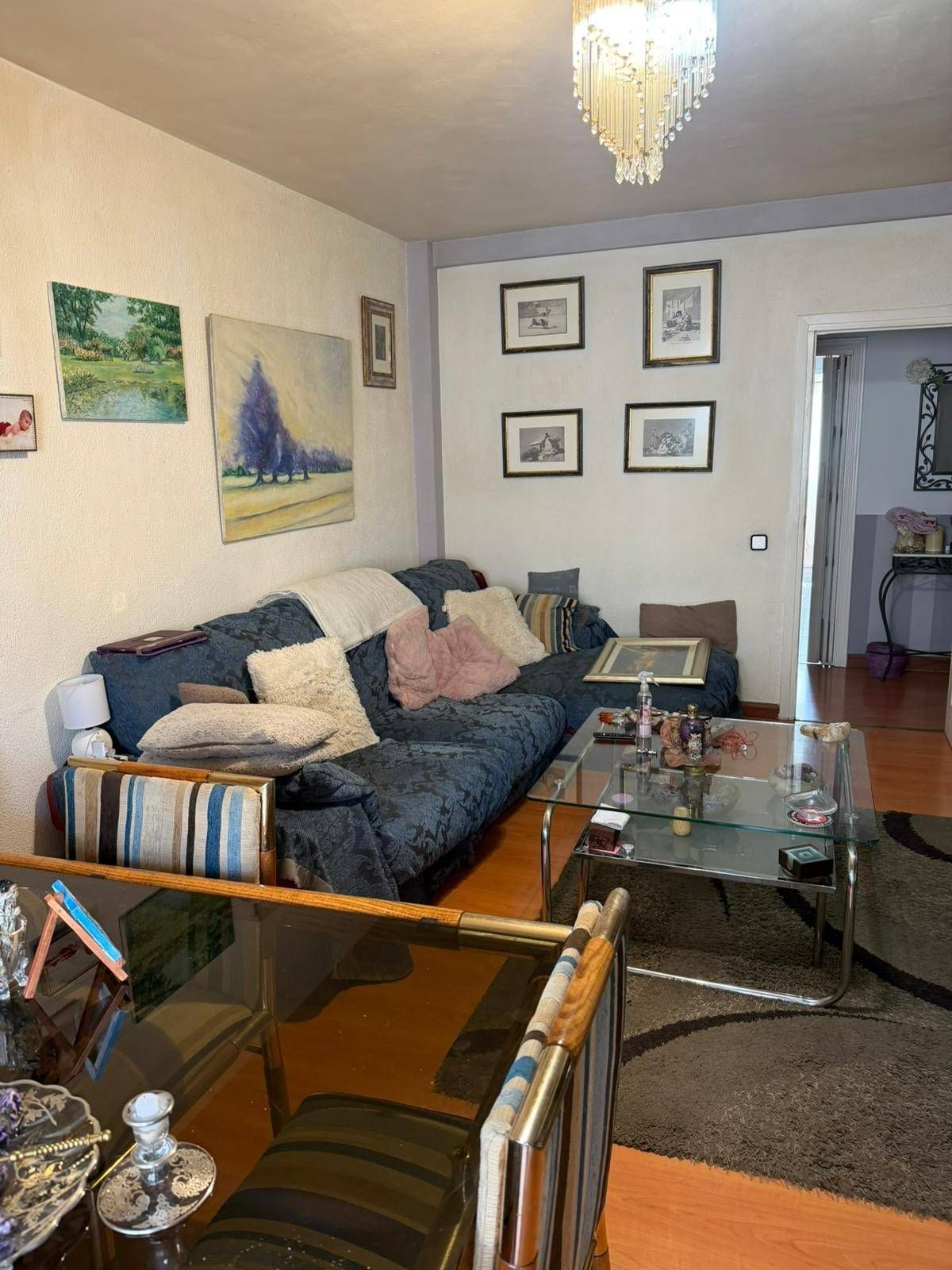 Sala d'estar de Pis en venda en  Madrid Capital amb Aire condicionat i Moblat