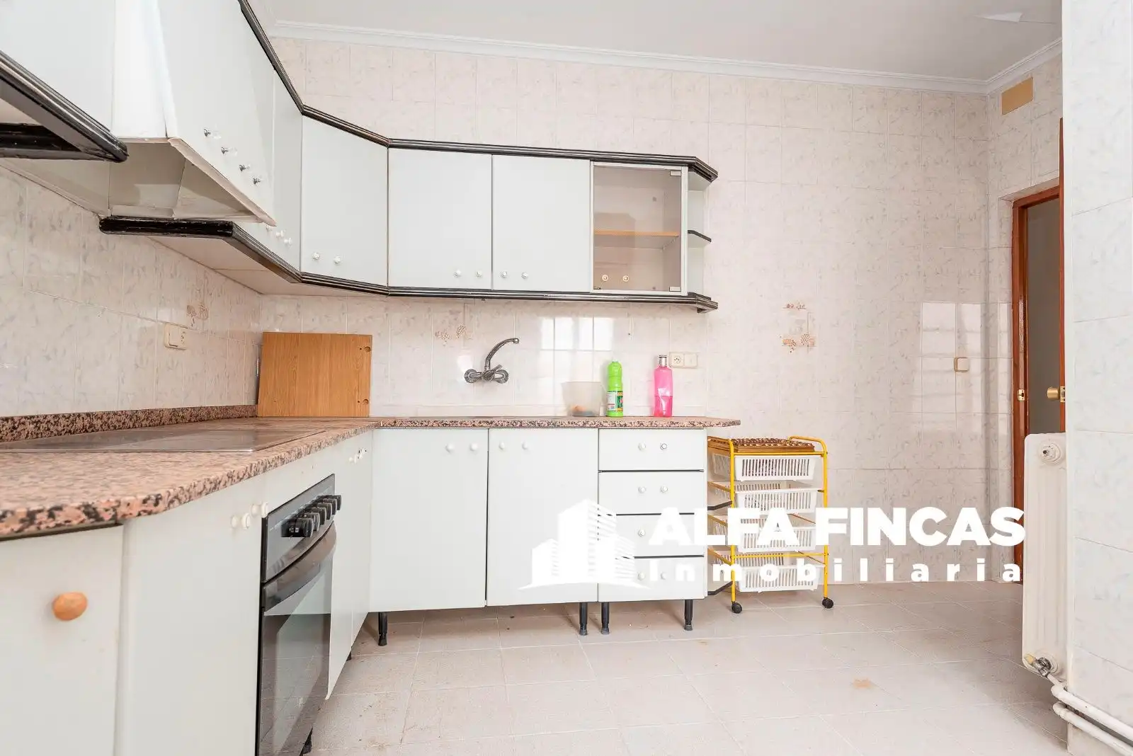 Cuina de Casa o xalet en venda en Villarrobledo amb Aire condicionat i Traster