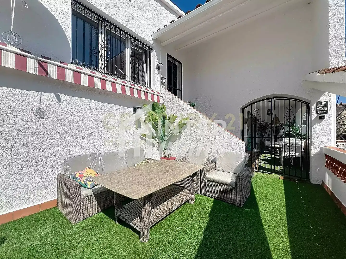 Terrace of Houses for sale in Empuriabrava  with Private garden and Swimming Pool