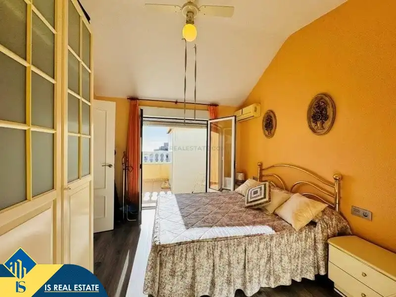 Penthouse with pool for sale in La Mata, imagen 33