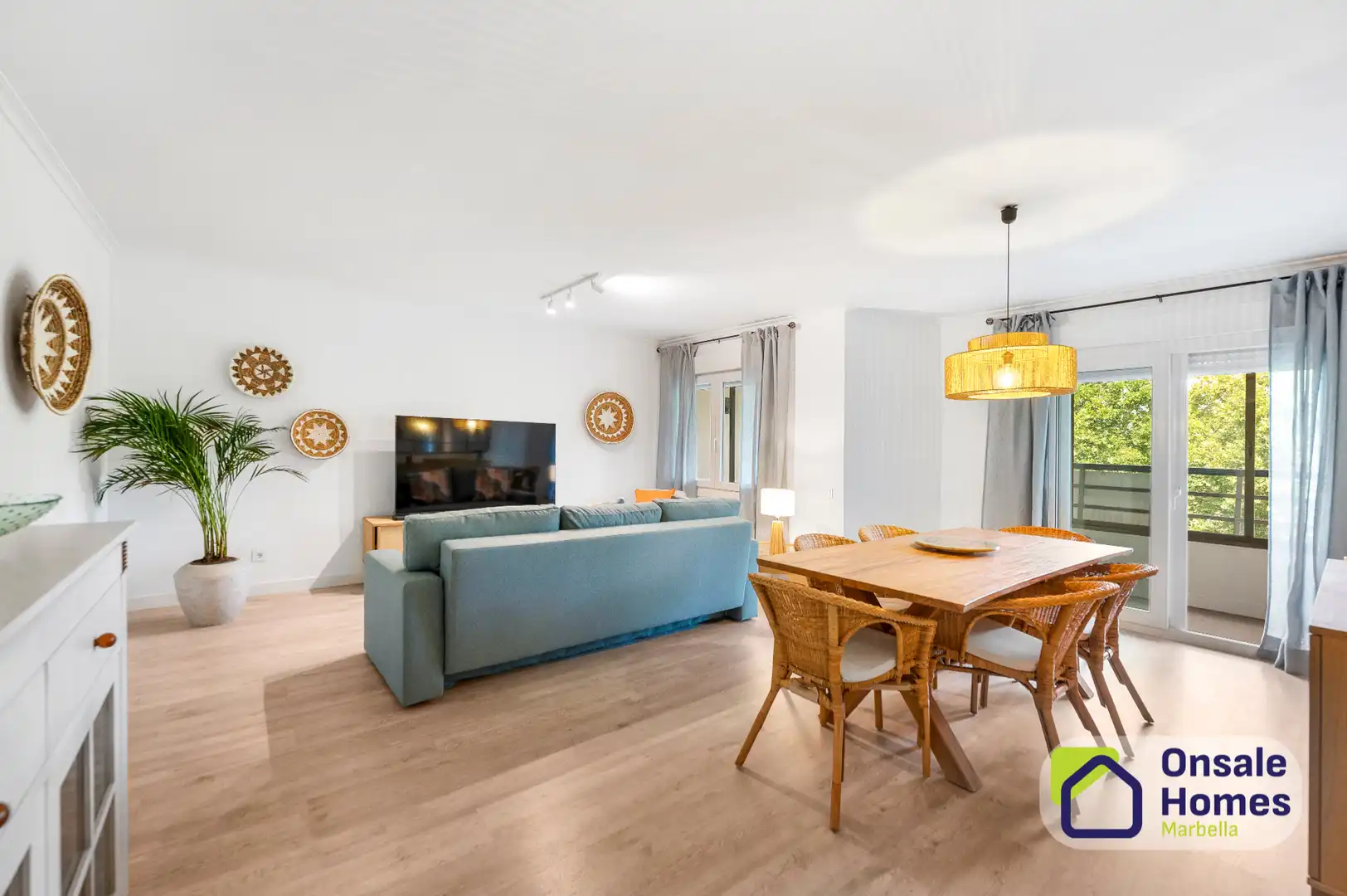 Flat for rent in Avenida Puerta del Mar, Playa Bajadilla - Puertos