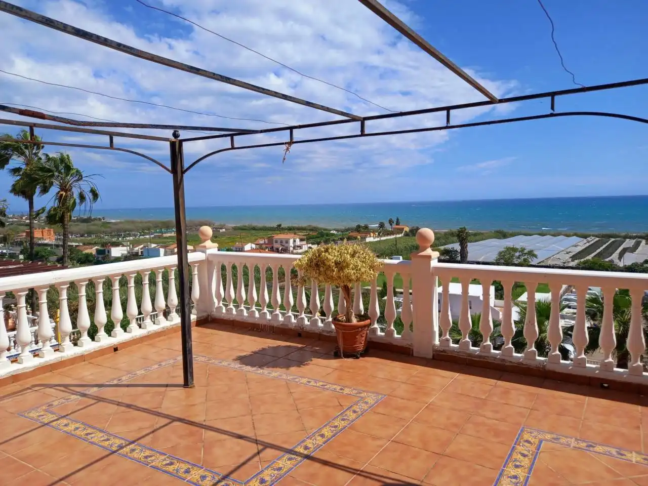 Terrassa de Casa o xalet en venda en Vélez-Málaga amb Jardí privat i Terrassa