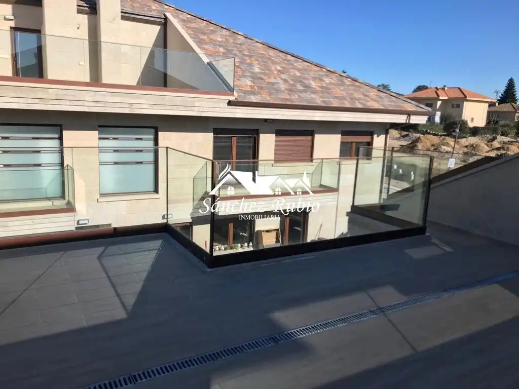 Terrassa de Àtic de lloguer en Galapagar amb Calefacció, Terrassa i Traster