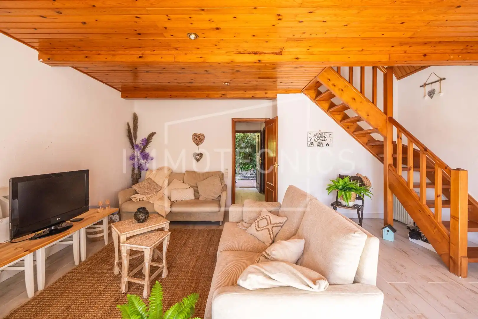 Living room of Houses for sale in Sant Cebrià de Vallalta