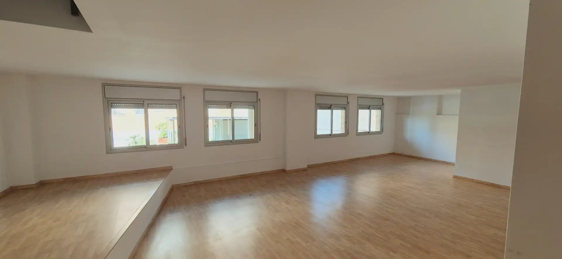 Geschaftsraum zum Verkauf in Esplugues de Llobregat