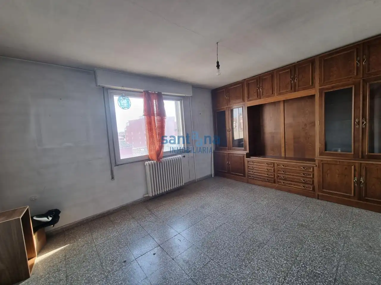 Habitación de Apartamento en venta en León Capital  con Calefacción y Terraza