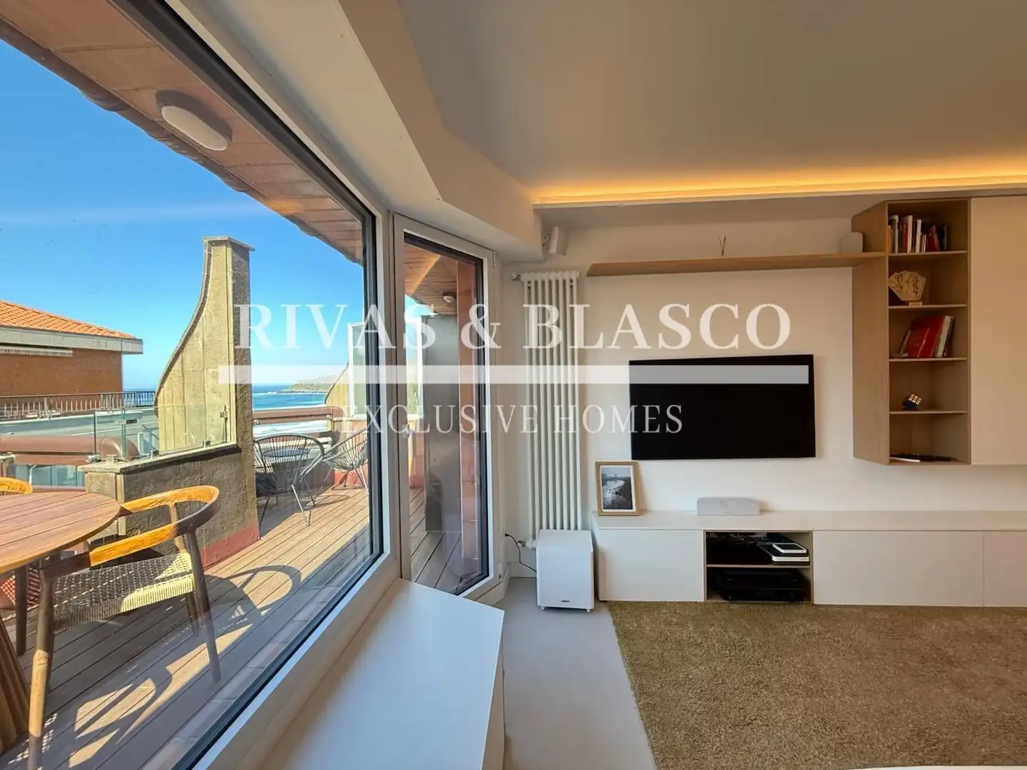 Sala de estar de Apartamento de alquiler en Donostia - San Sebastián  con Calefacción, Terraza y Amueblado