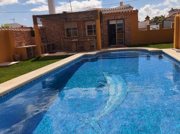 House with pool to rent in Barbate ciudad
