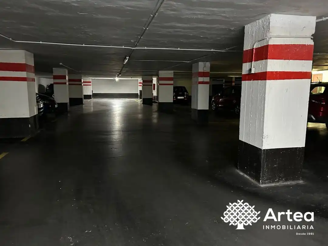 Parkplatz von Garage zum Verkauf in Bilbao 