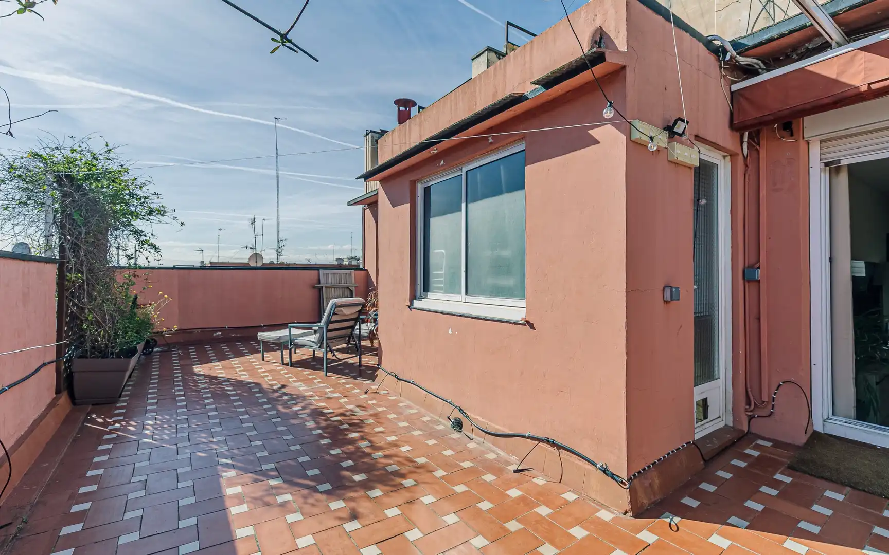 Terrasse von Dachboden zum Verkauf in Badalona mit Klimaanlage, Heizung und Terrasse