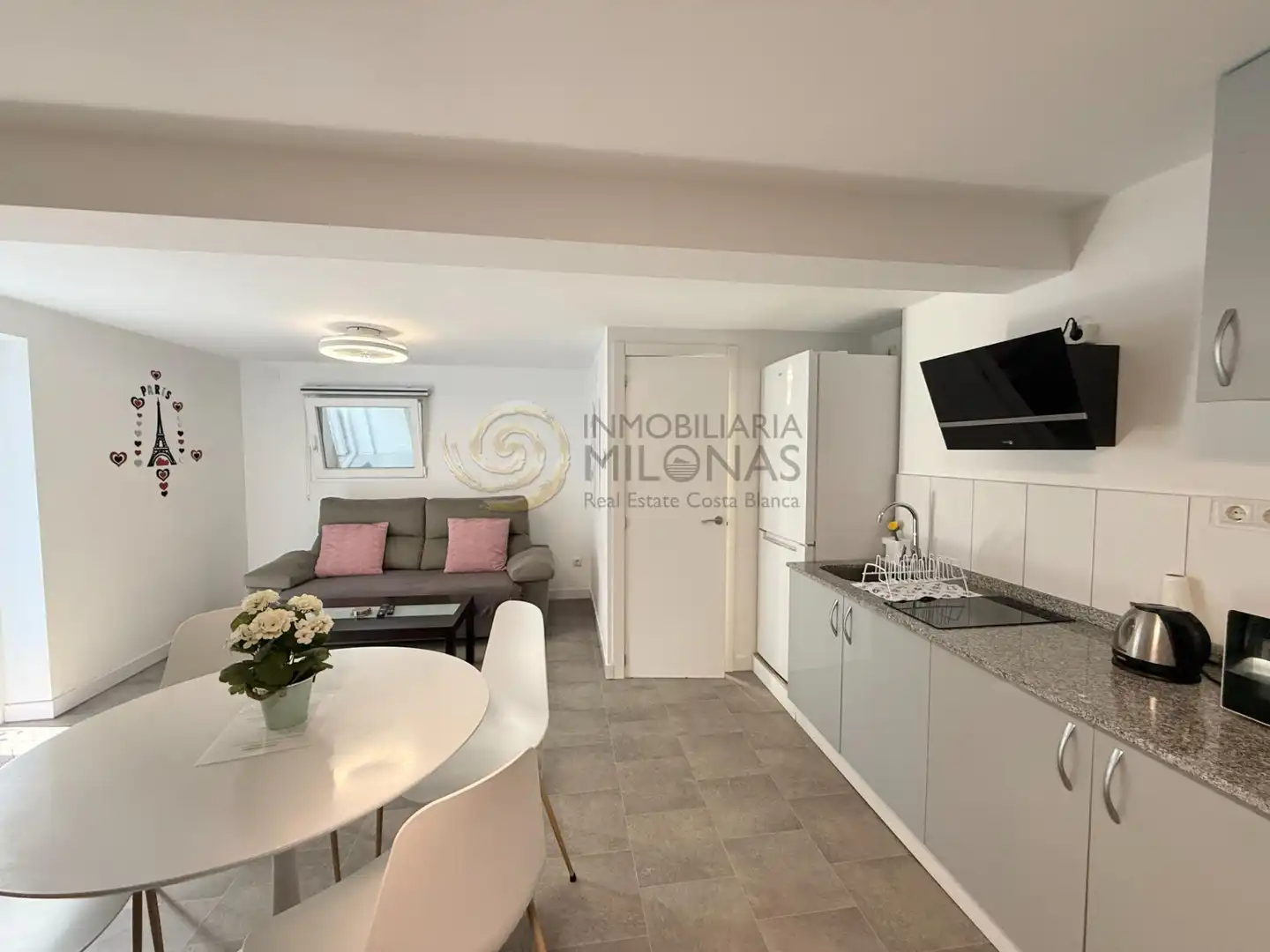 Sala de estar de Casa o chalet en venta en Benidorm con Aire acondicionado, Calefacción y Jardín privado