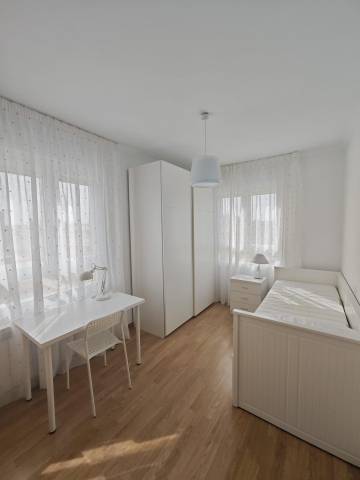 Piso en Alquiler en Calle Ciudad de Cáceres en Hervencias Altas - El Pinar