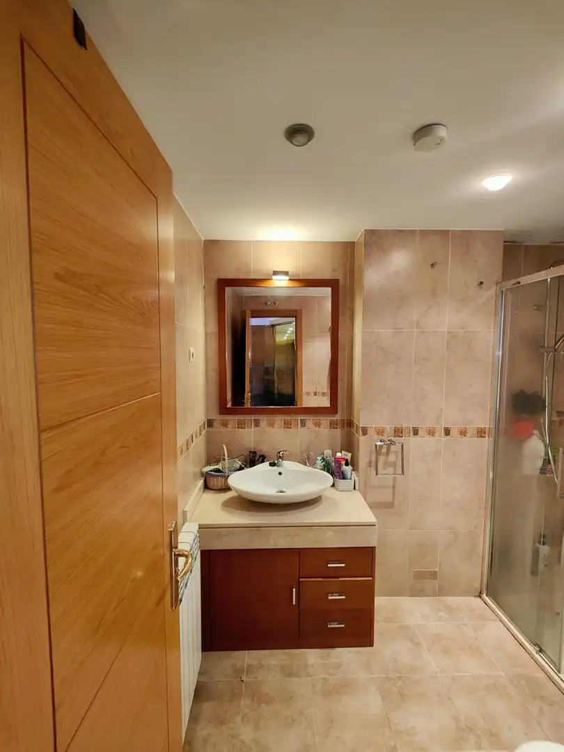 Badezimmer von Wohnung zum Verkauf in Valdemoro mit Klimaanlage, Parkett und Abstellraum