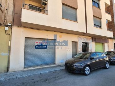 Local commercial à louer à calle de Lluís Vives