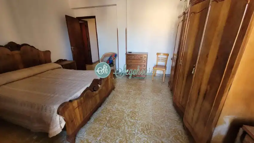 Habitación de Casa o chalet de alquiler en Navas de Riofrío con Calefacción y Balcón