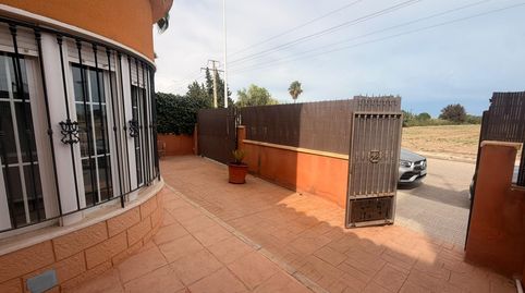 CHALET INDEPENDIENTE DE 3 DORMITORIOS, CON GRAN ESPACIO EXTERIOR Y SOLÁRIUM  ZONA EL BAÑET, ALMORADÍ, imagen 2
