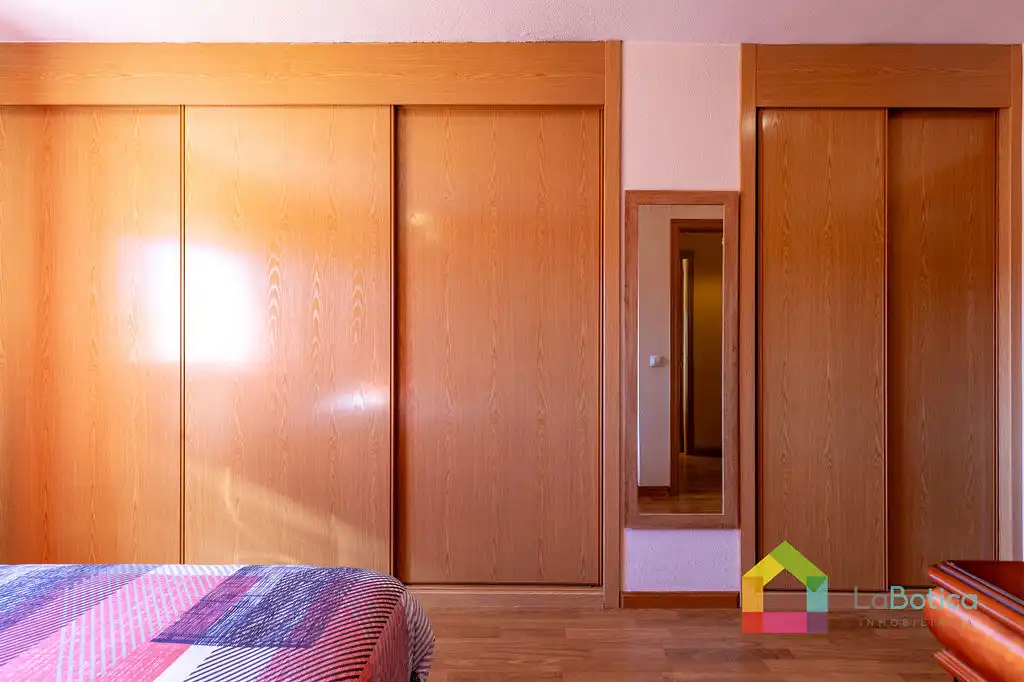 Bedroom of Detached homes for sale in Toledo  with Air Conditioner, Heating and Terrace