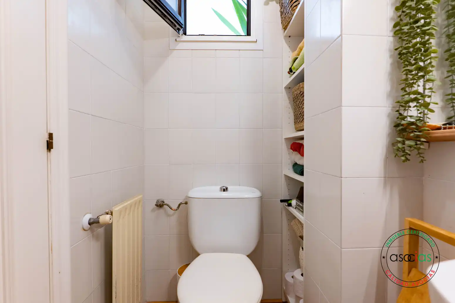 Bany de Casa o xalet en venda en Siero amb Calefacció, Jardí privat i Parquet