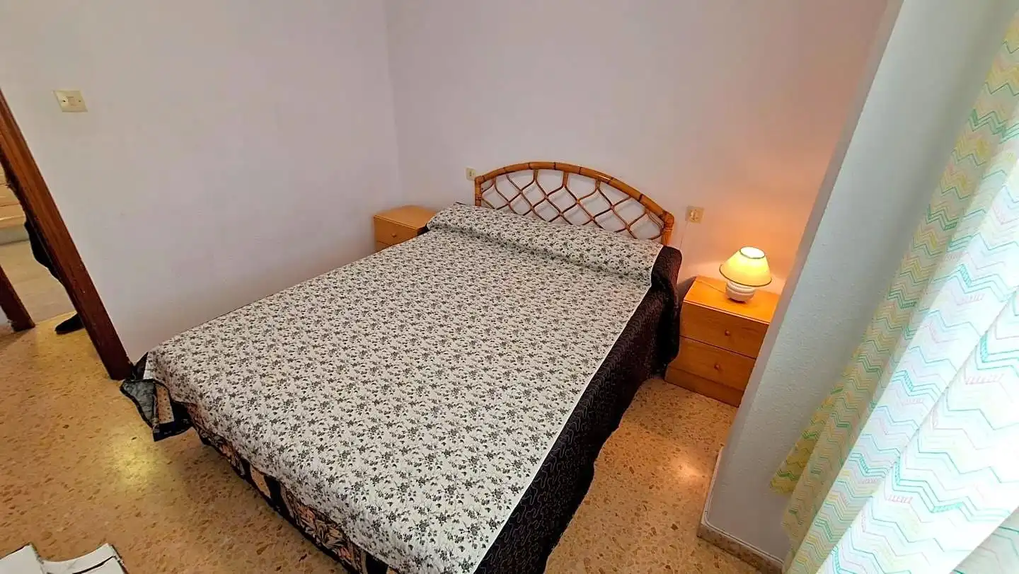 Apartamento de alquiler en De La Rioja, 125, Playa de Gandia