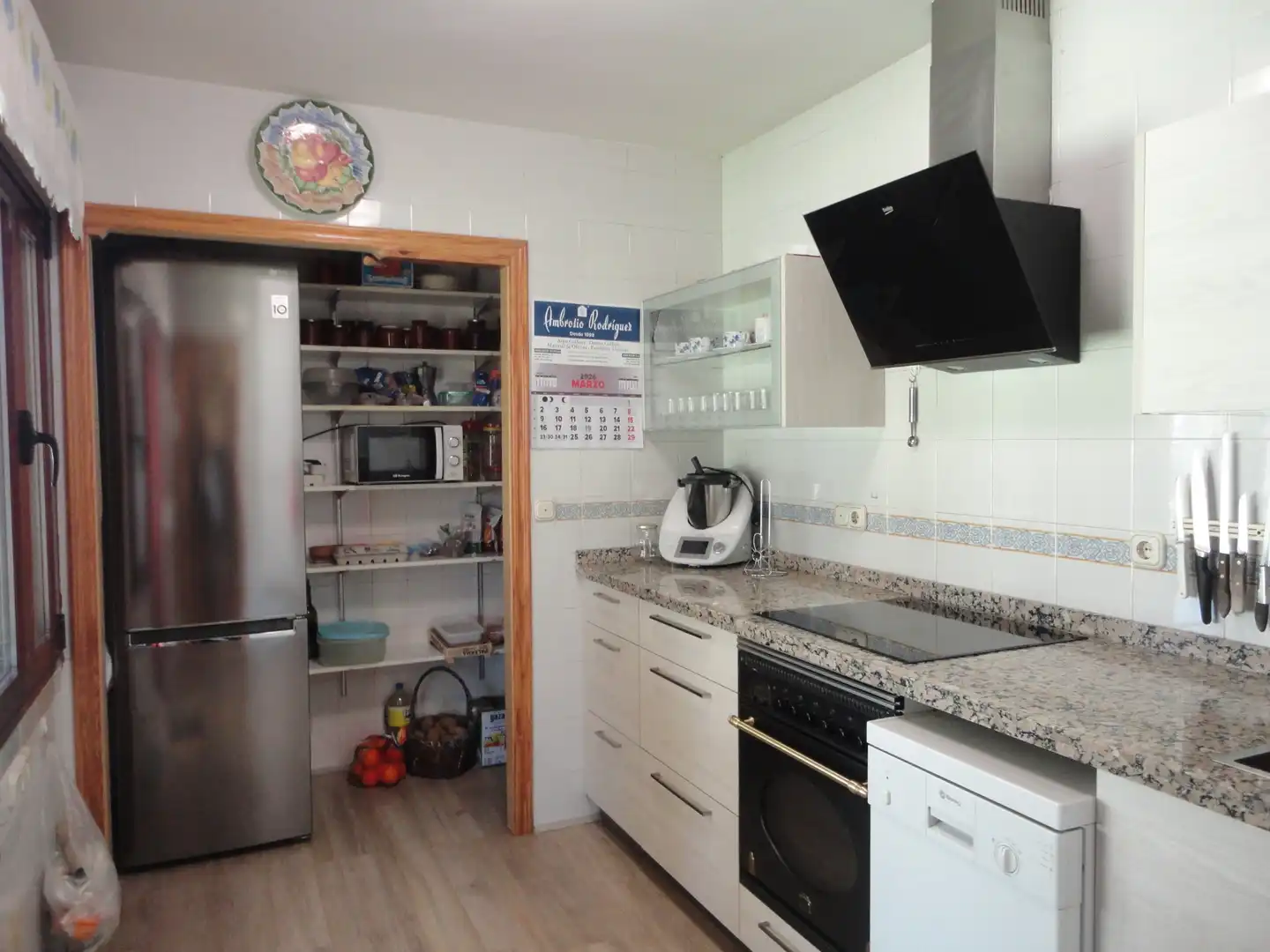 Chalet con piscina en venta en Tudela de Duero, imagen 4