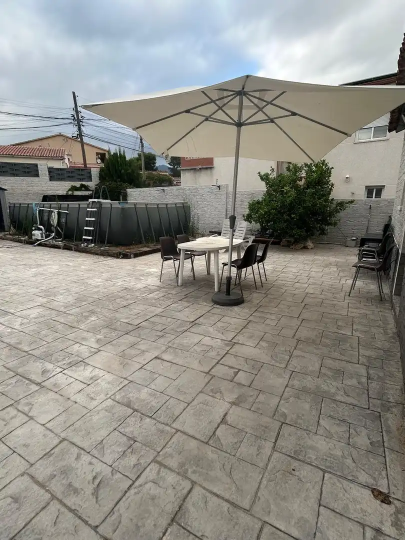 Terraza de Casa o chalet en venta en Esparreguera con Calefacción, Jardín privado y Terraza