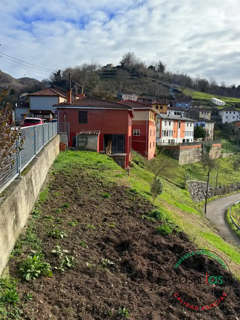 Einfamilien-Reihenhaus zum Verkauf in Mieres (Asturias) mit Heizung, Möbliert und Balkon