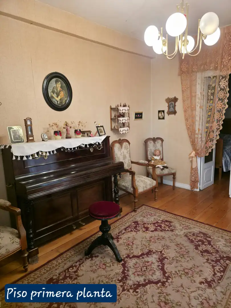 Wohnzimmer von Wohnung zum Verkauf in Aguilar de Campoo mit Privatgarten