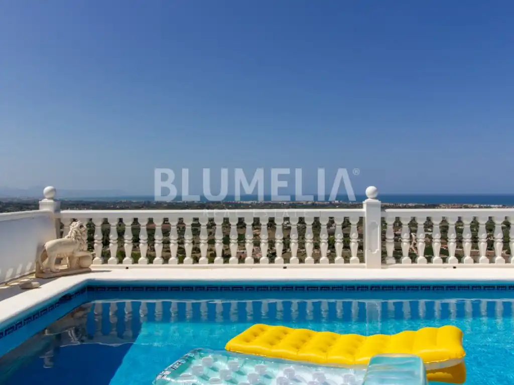 Houses for sale in Calle Hebe, La Pedrera - Vessanes
