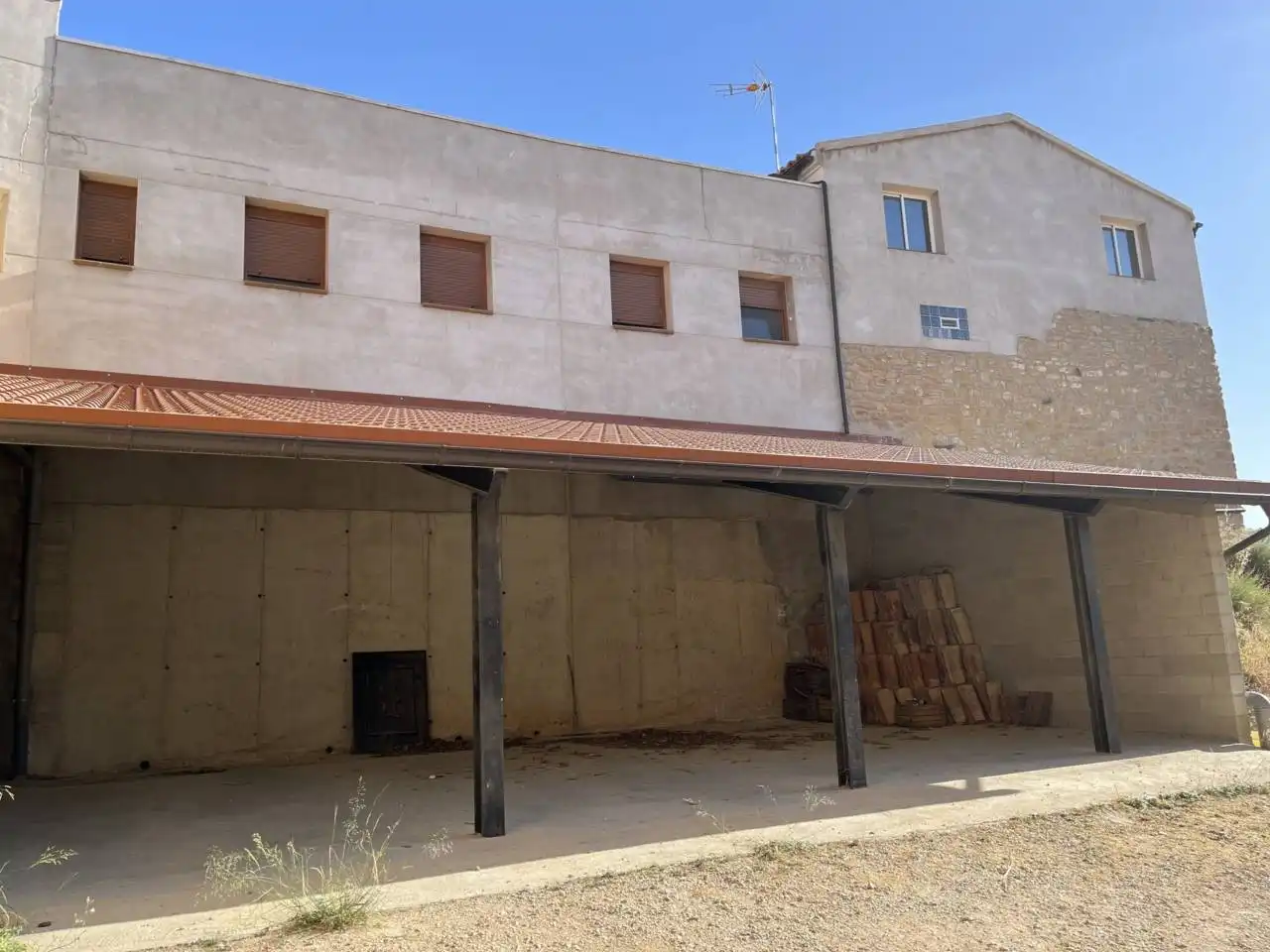 Vista exterior de Casa o chalet en venta en Valdealgorfa con Aire acondicionado, Calefacción y Amueblado