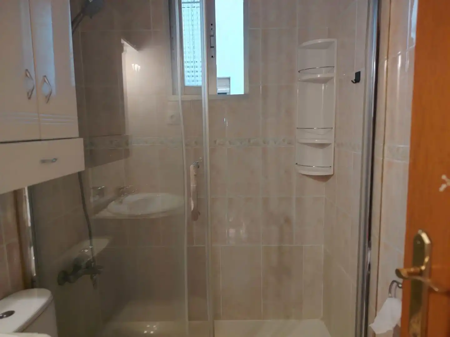Bathroom of Flat for sale in Alcalá de Henares  with Terrace and Furnished