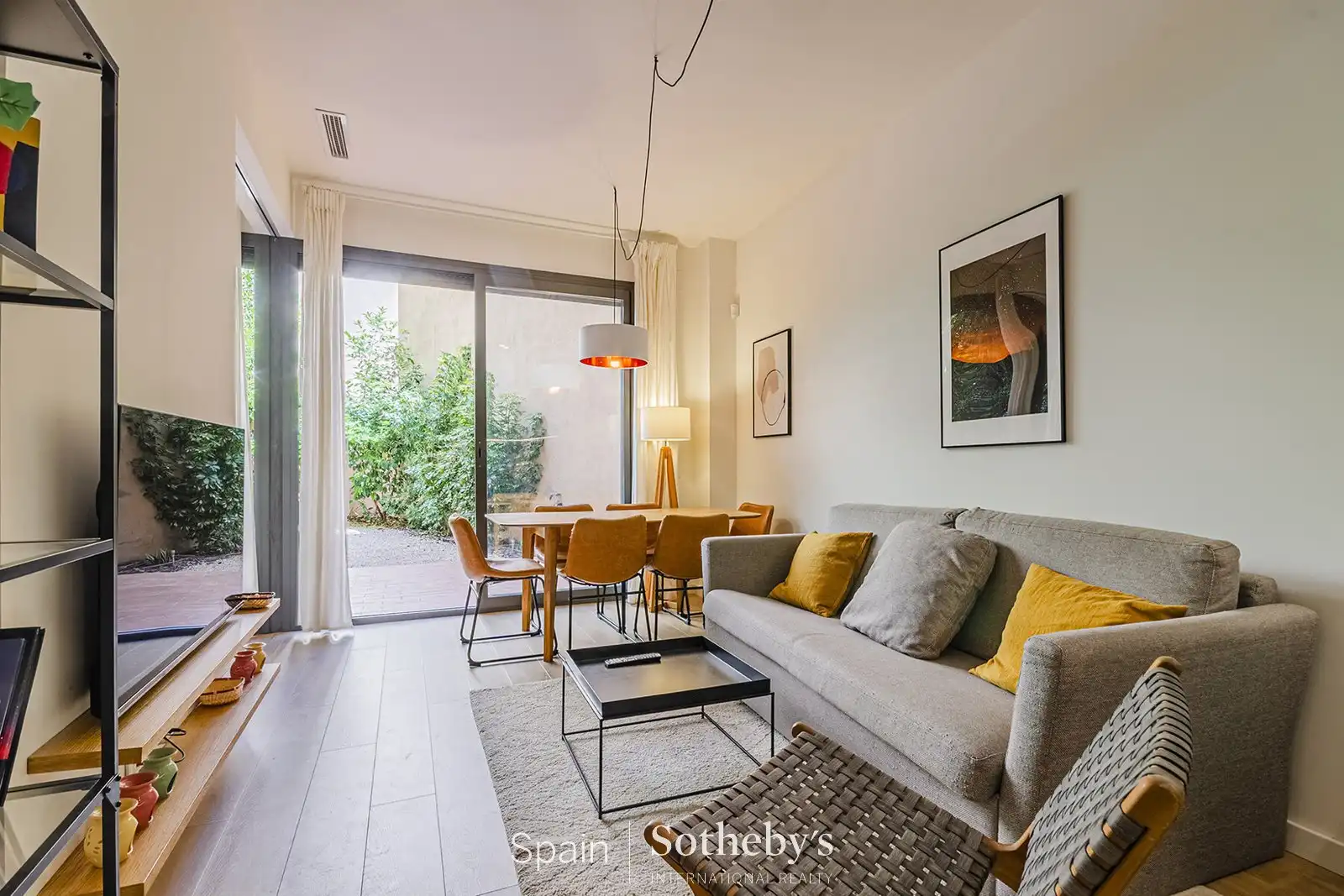 Apartamento con jardín en venta en Ciutat Vella, imagen 3
