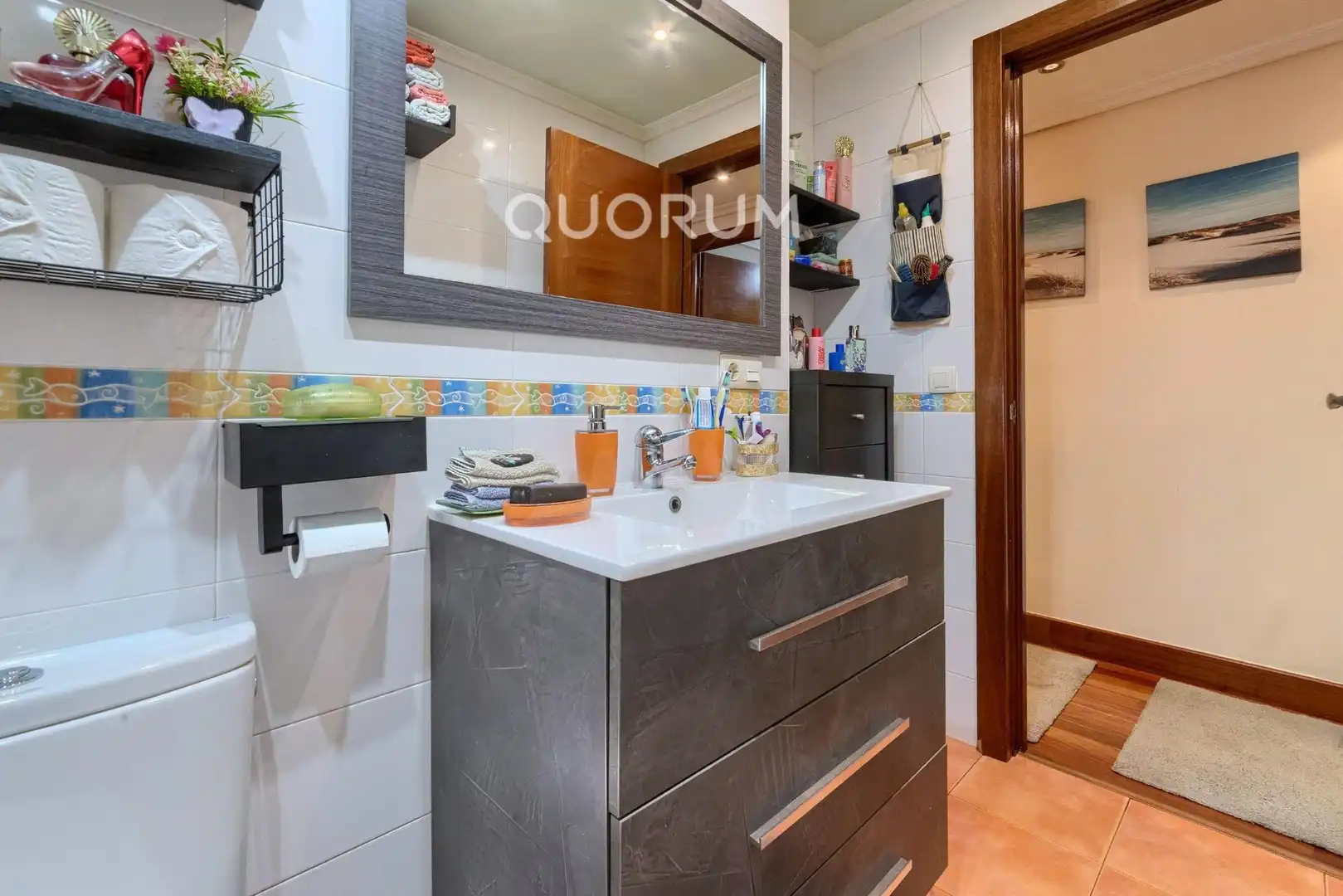 Bathroom of Flat for sale in Arrigorriaga  with Heating and Storage room