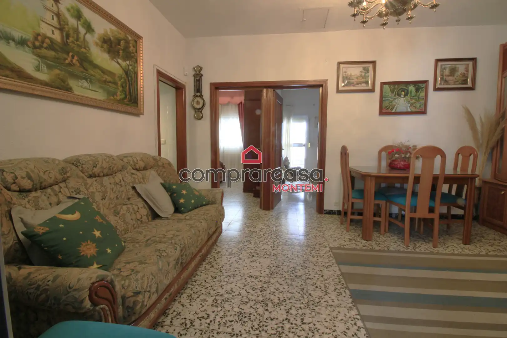 Wohnzimmer von Einfamilien-Reihenhaus zum Verkauf in Getafe mit Klimaanlage, Heizung und Terrasse