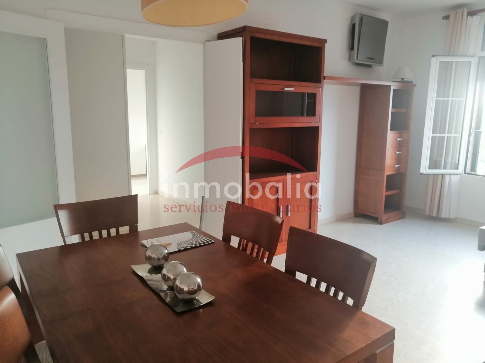 Flat to rent in Calle Parque de Doñana, Pino Montano - Consolación
