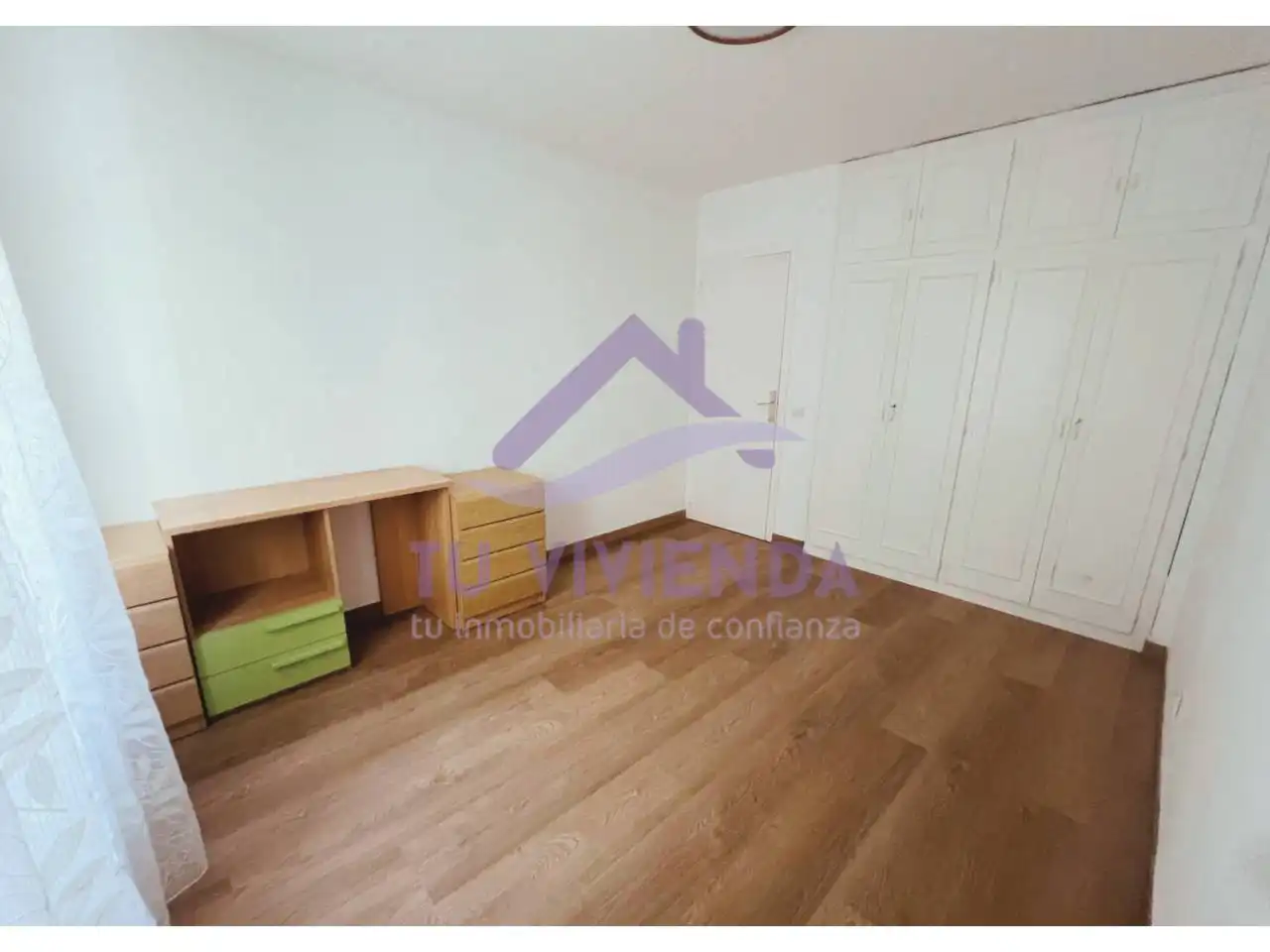 Habitación de Piso de alquiler en Valladolid con Calefacción, Terraza y Amueblado